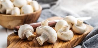 Consuming five mushrooms a day may help reduce the risk of heart disease and cancer